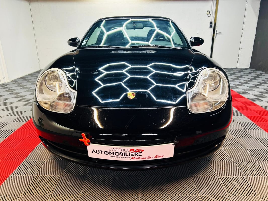 Porsche 911 (996) Coupé - Carrera 4 - 301 cv — 2