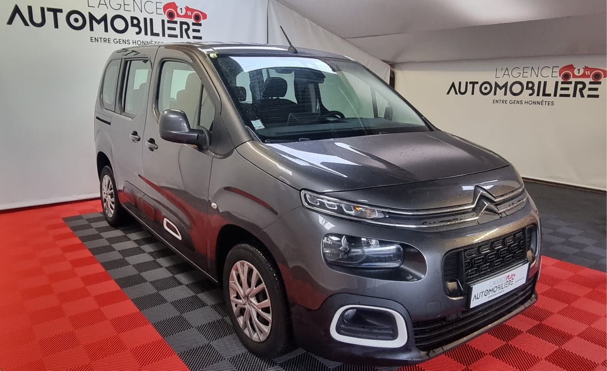 Citroen Berlingo BERLINGO FEEL 7 PLACES 1.5 BLUEHDI 130cv BVM6 TAILLE M — 2