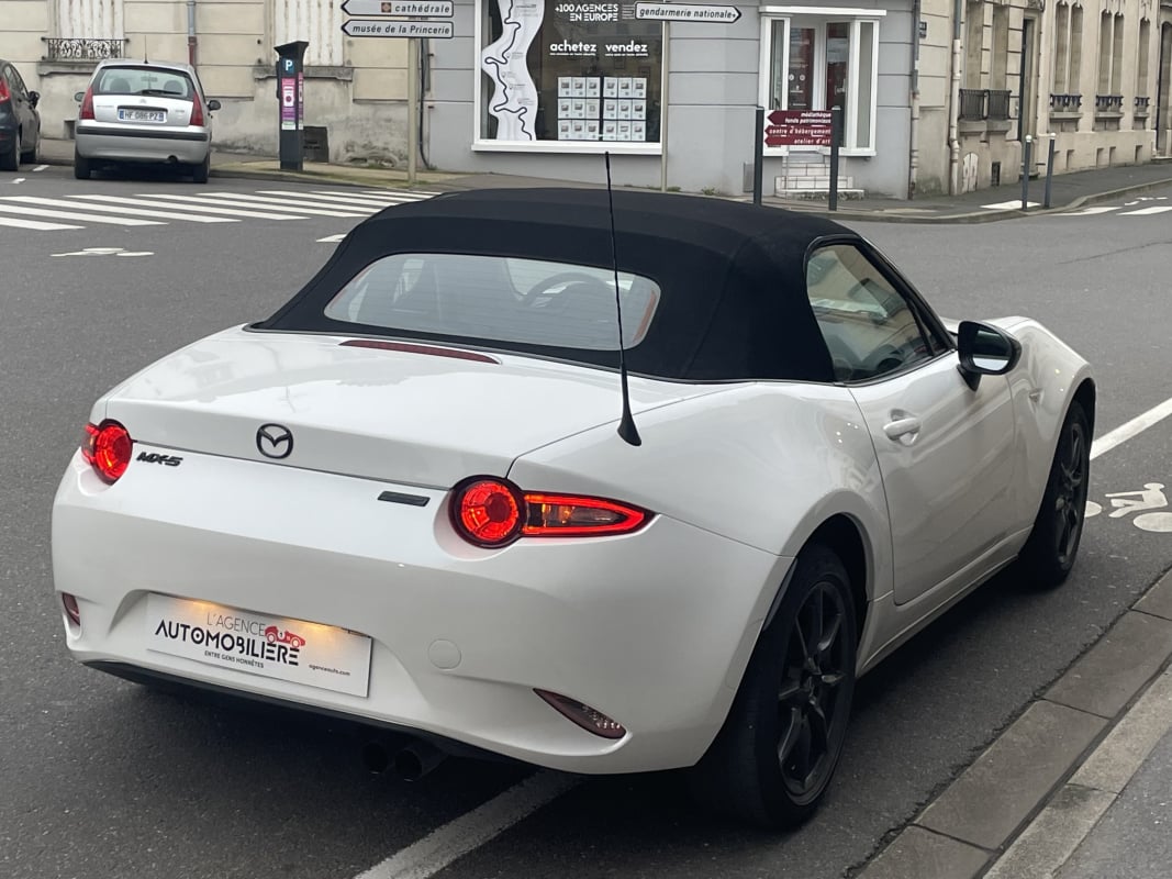 Mazda MX-5 1.5 SKYACTIV-G 131 CH DYNAMIQUE BVM6 — 2