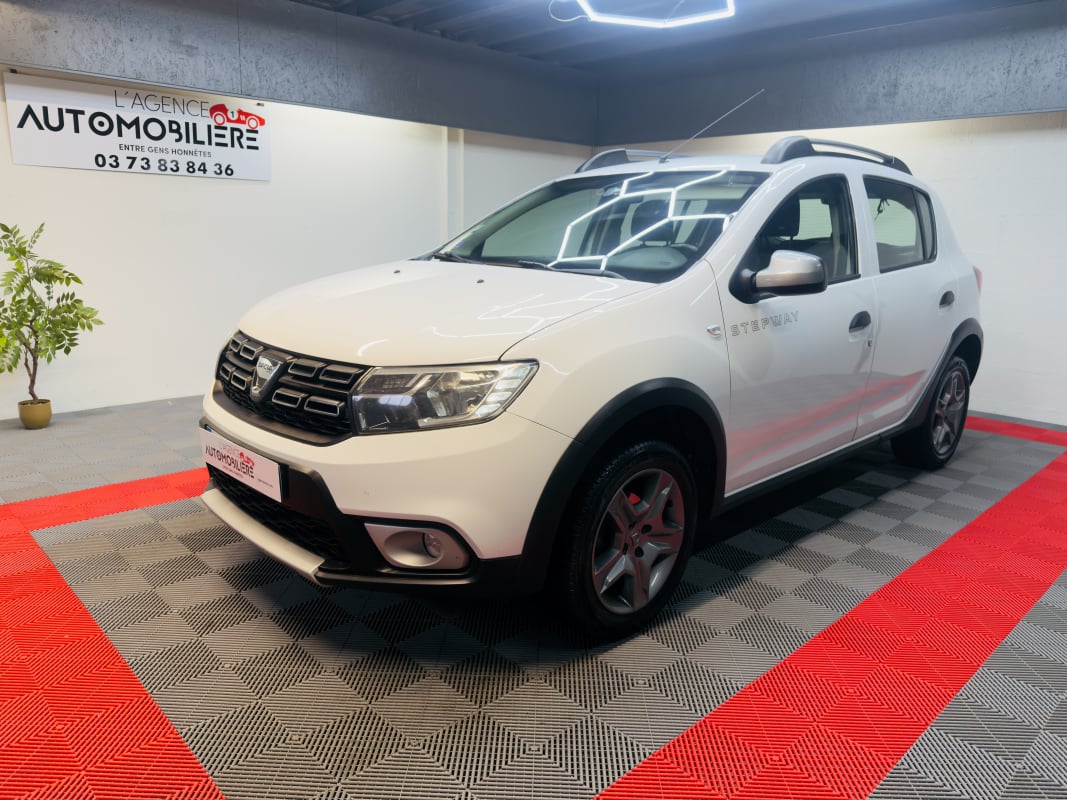 Dacia Sandero Stepway II TCe 90 CV — 1