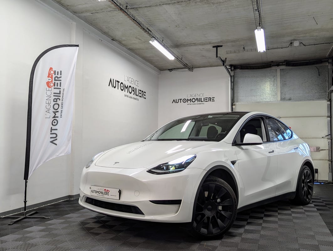 Tesla Model Y 300 AUTONOMIE STANDARD RWD 60 KWH 2023 — 1