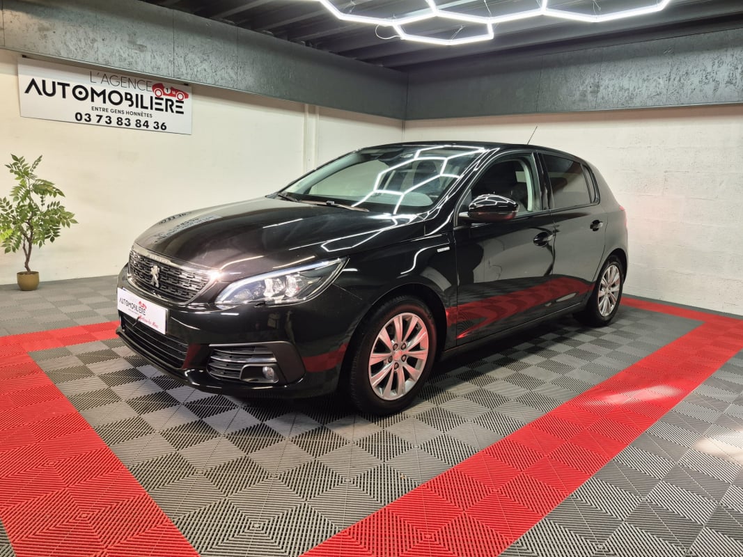 Peugeot 308 II Phase II 1.2 THP 110 cv Active — 1