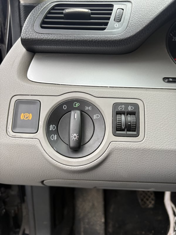 Volkswagen Passat SW 2.0 TDI 140ch Confortline — 19