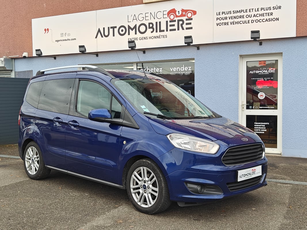 Ford Tourneo 1.5 TD 95ch Titanium 2ème Main — 1