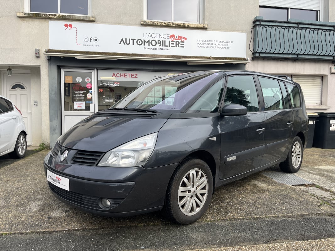 Renault Espace Grand Espace 7 places 2.2l 150cv ALYUM LONG — 1