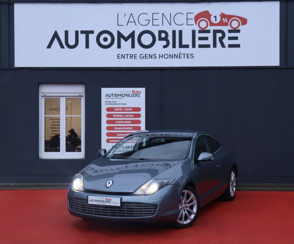 Renault Laguna Coupé GT 3.5 i V6 238 4RD BVA (Suivi Renault, Sièges électriques, chauffants...) — 1