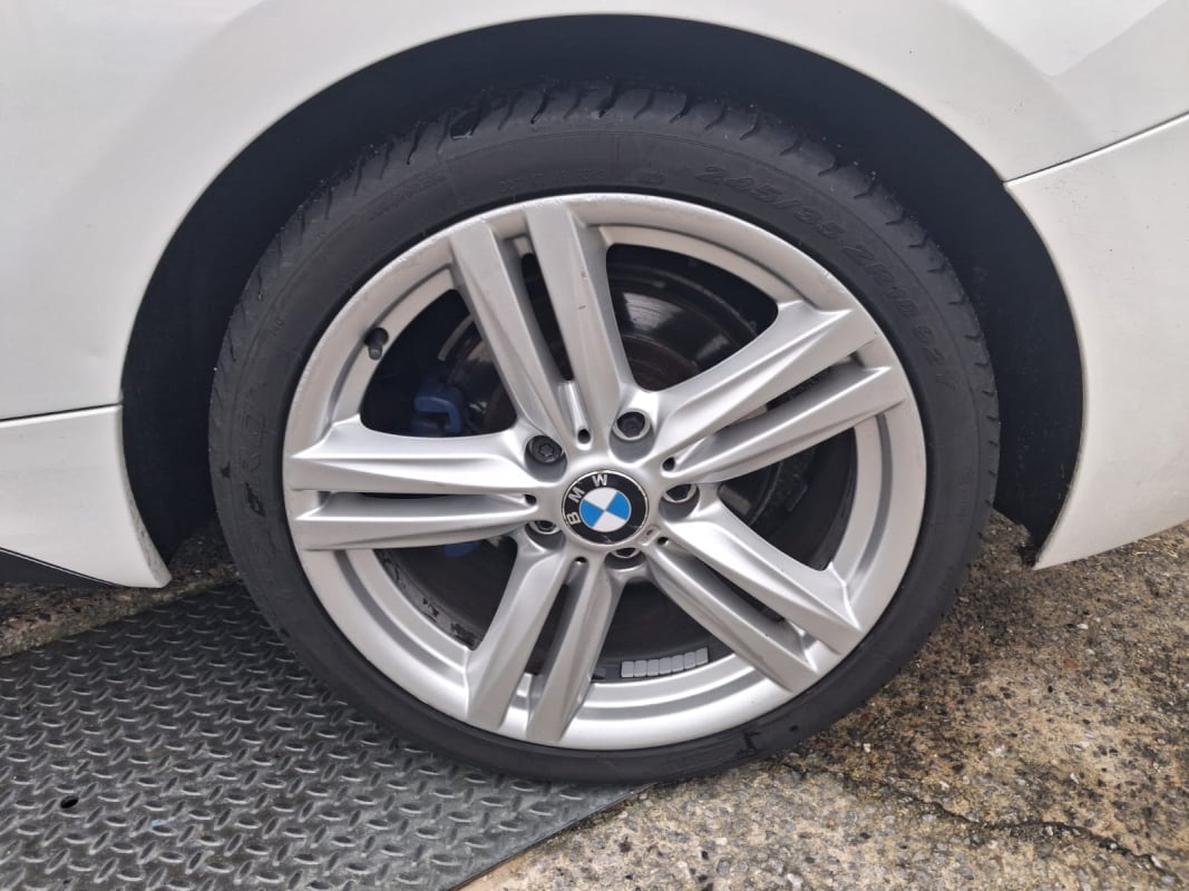 BMW Série 1 120d 2.0d 184cv Pack M — 20