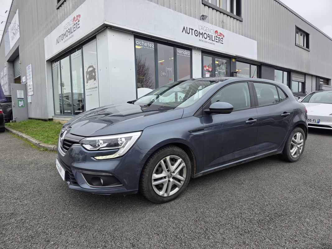Renault Megane 1.2 TCE 100 CH ENERGY ZEN — 1