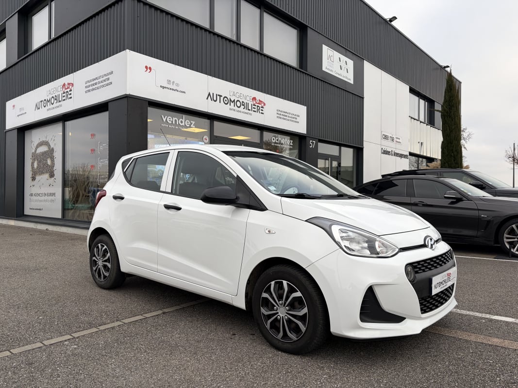 Hyundai I10 1.0 67 S&S INITIA - GARANTIE 12 MOIS — 1