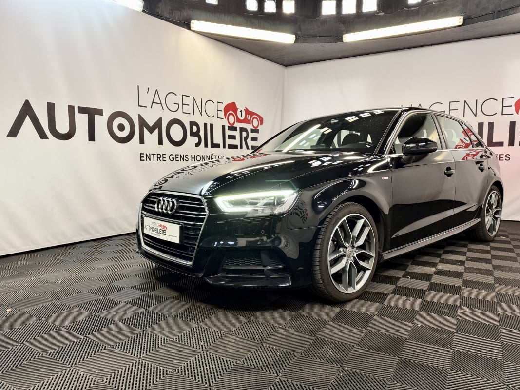 Audi A3 Sportback III 30 TFSi 116ch S-LINE (Entretien complet Audi) — 1