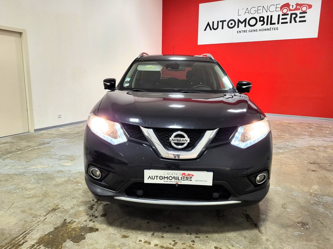 Nissan X-Trail NISSAN X-TRAIL III 1.6 DIG-T 163 N-CONNECTA 7PL + ATTELAGE — 2