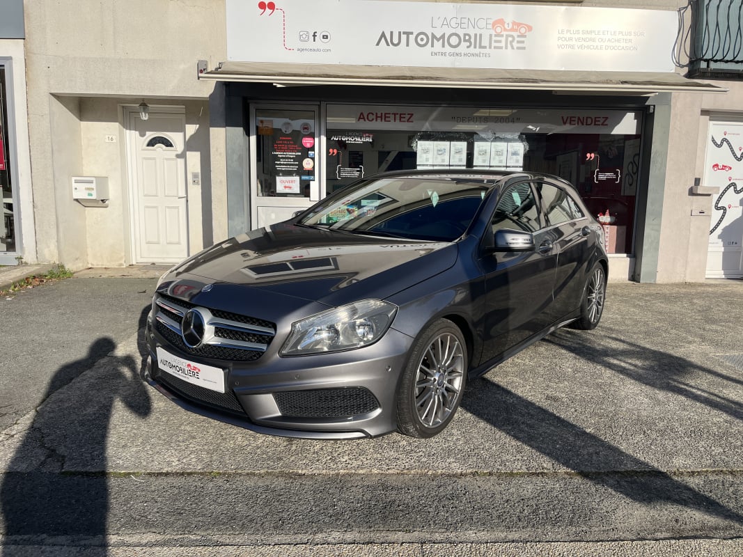 Mercedes-Benz Classe A (W176) 180 Turbo 1.6 i 122 cv AMG Line - Suivi Mercedes — 1