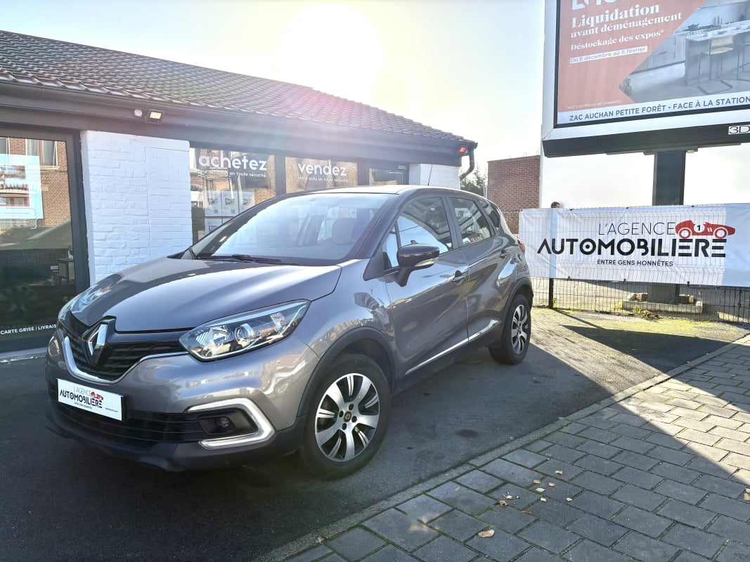 Renault Captur (2) 1.5 DCI 90 ENERGY BUSINESS ECO 2 ATTELAGE — 1