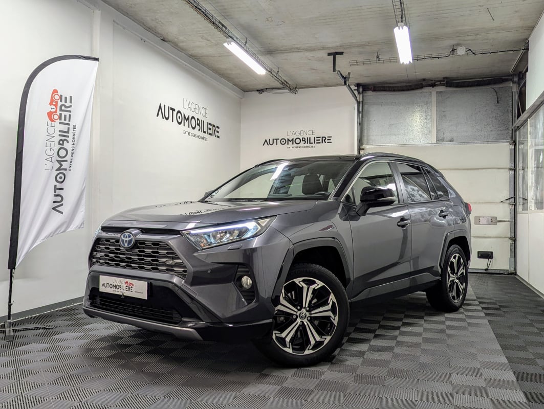 Toyota RAV4 V HYBRIDE 218 4WD COLLECTION — 1
