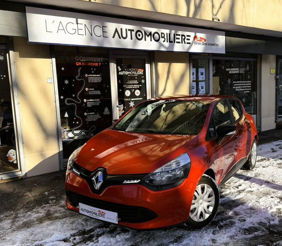 Renault Clio 1.2 16V 75 LIFE PREMIERE MAIN — 1