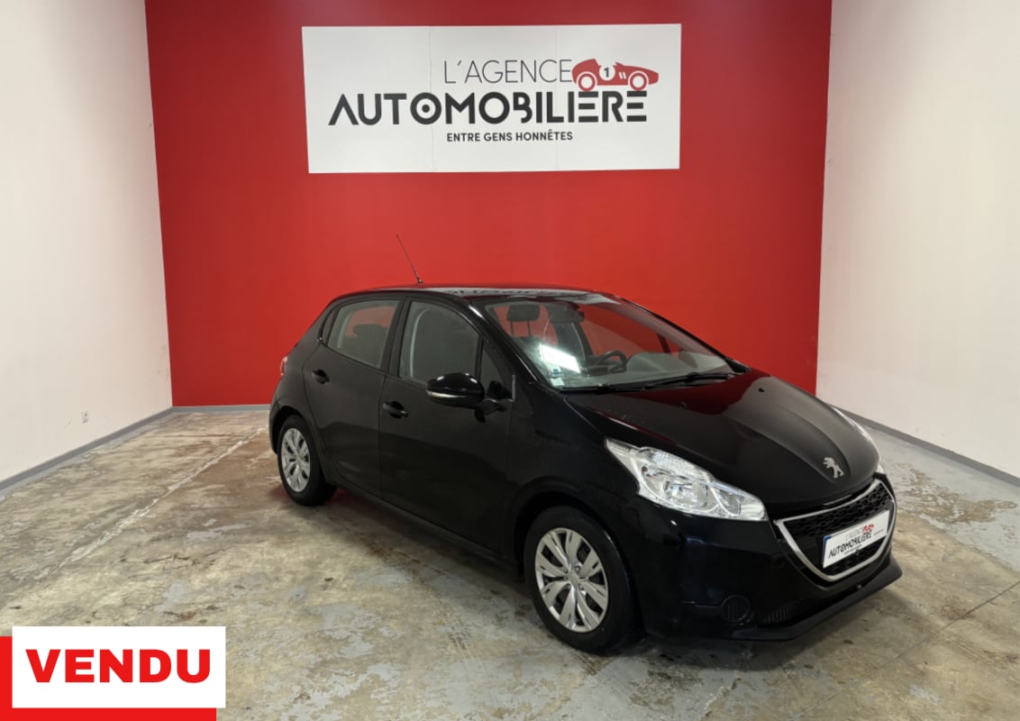 Peugeot 208 PEUGEOT 208 1,4 HDI 68 ACTIVE + DISTRIBUTION FAITE — 1