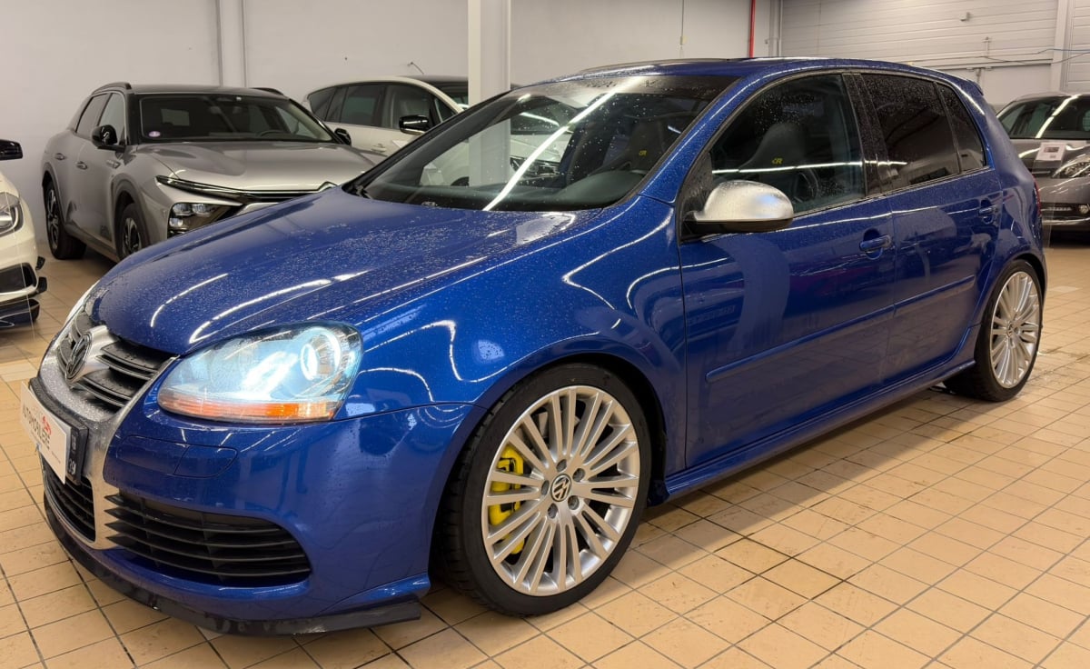 Volkswagen Golf V R32 3.2 V6 FSI 250 4MOTION 5P — 1