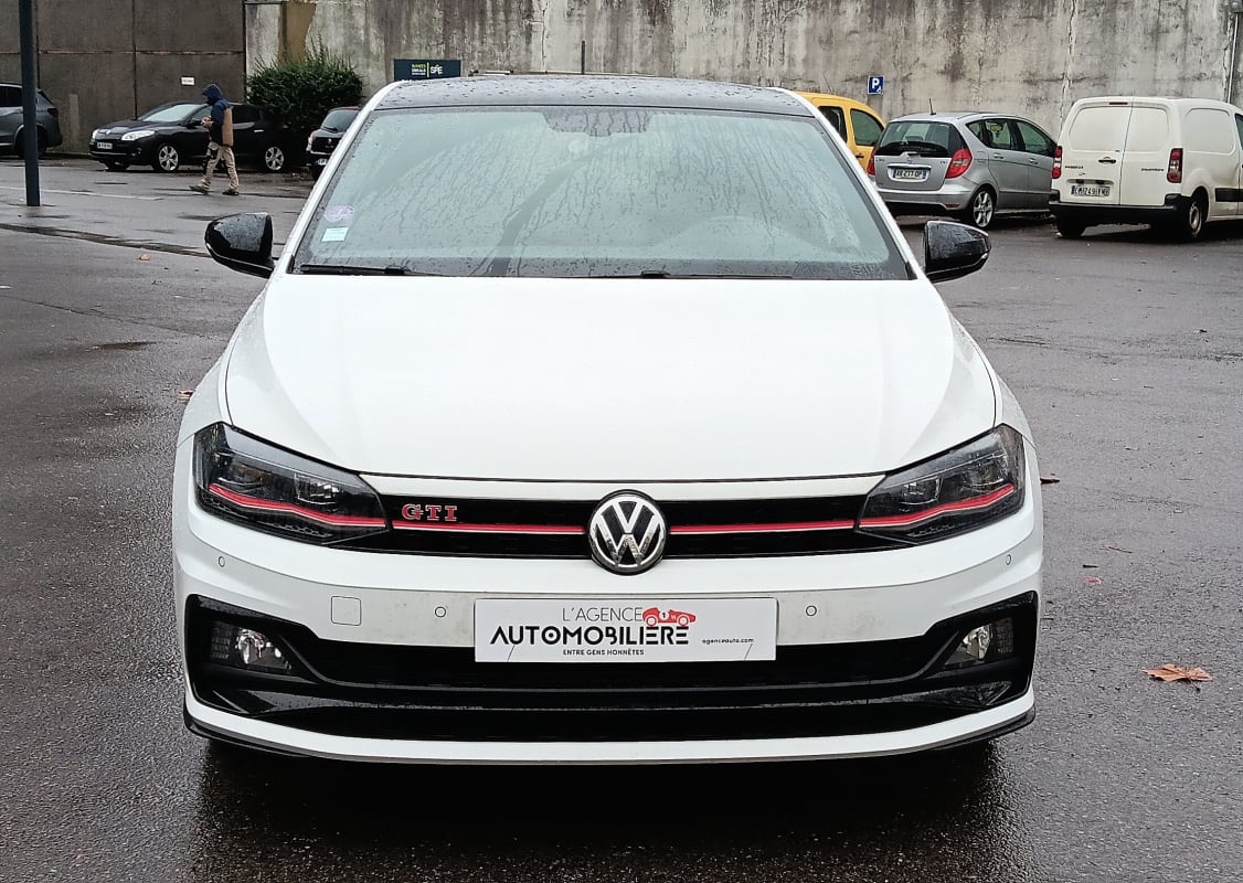 Volkswagen Polo Gti 2.0L 200Cv — 2