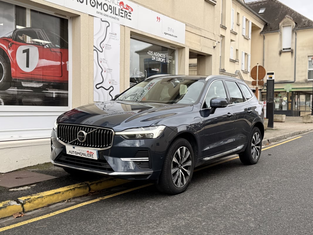 Volvo XC60 inscription luxe hybrid 253ch + 87 ch+Suivi Complet! — 1