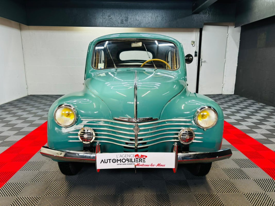 Renault 4 CV 4cv R1062 de 1953 — 2