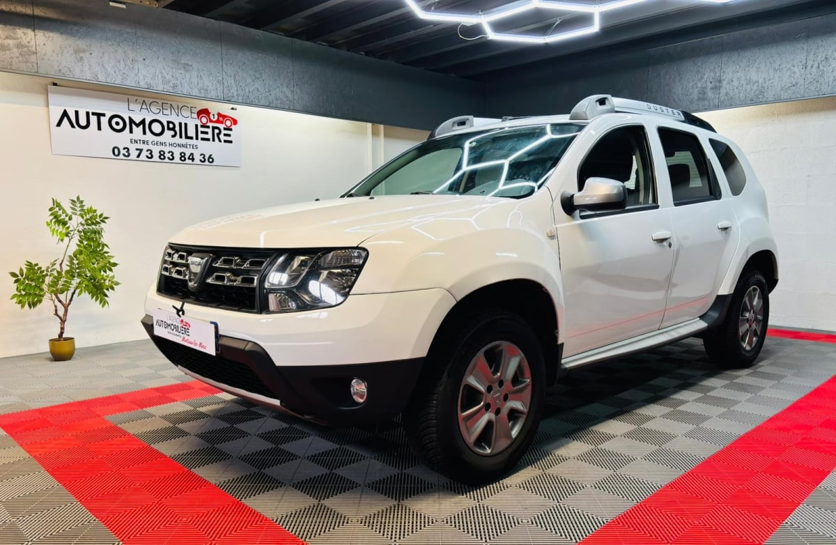 Dacia Duster 1.5 DCI 110CH 8V TURBO PRESTIGE — 1