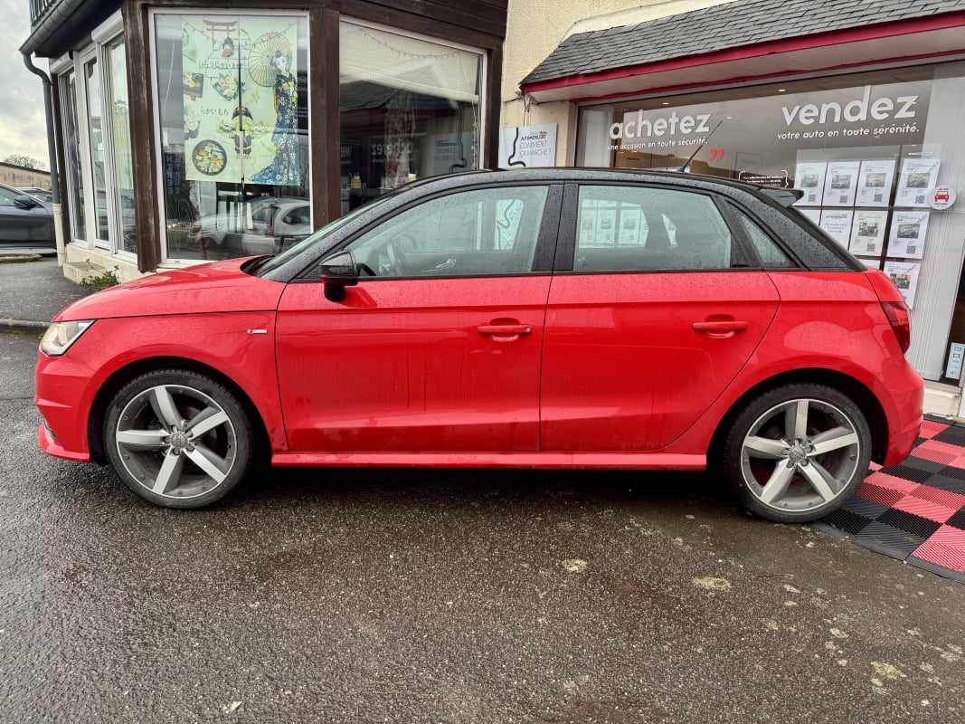 Audi A1 Sportback 1.0 TFSI 95CH ULTRA S LINE — 2