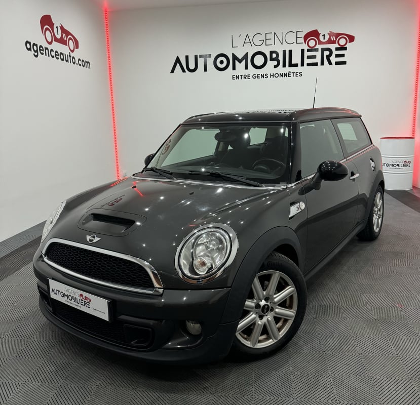 Mini Clubman CLUBMAN COOPER SD 2.0 143CV BVM6 CLIM AUTO/REGULATEUR/BLUETOOTH/RADAR RECUL/JANTES ALU — 1