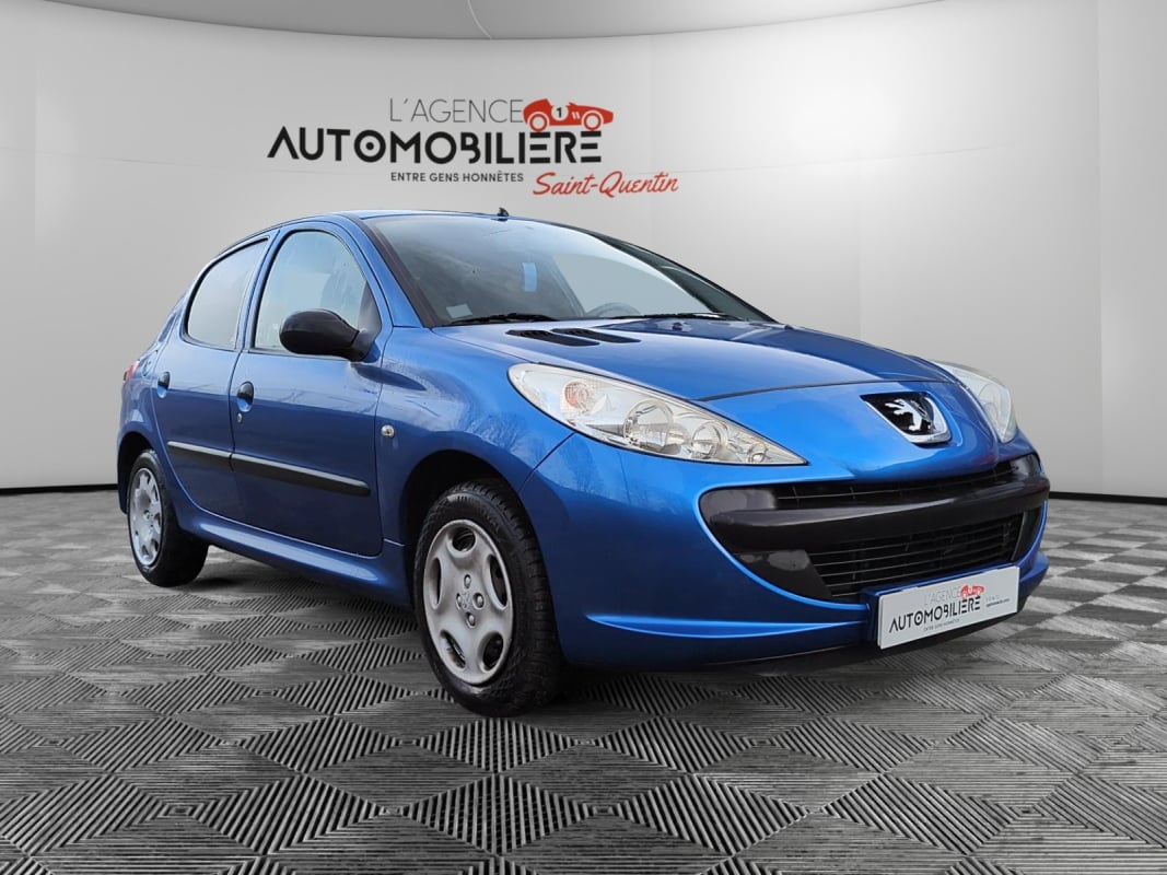Peugeot 206+ 1.1 60 URBAN 5P - Attelage — 1