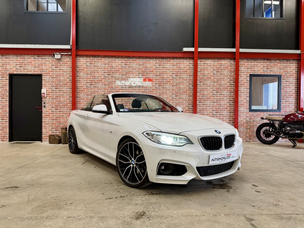 BMW Série 2 Cabriolet BMW 220i Cabriolet M Sport - Blanc Minéral - 2016 — 1