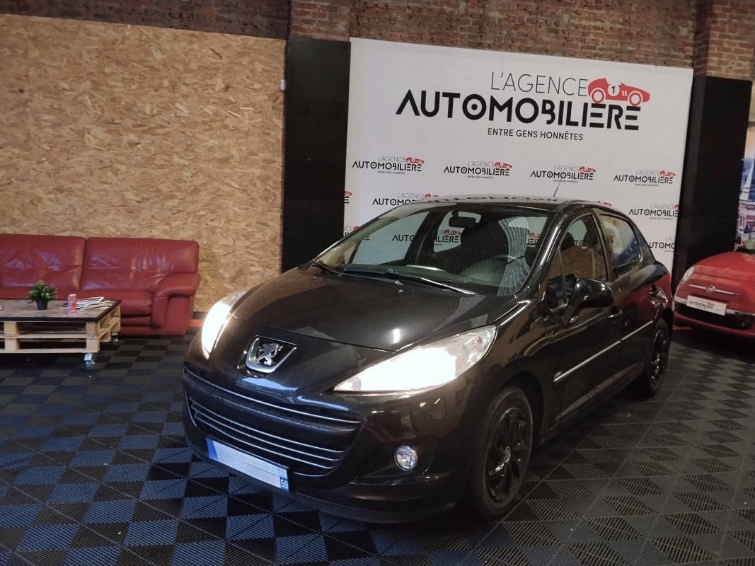 Peugeot 207 1.6 HDI Finition 98P — 1
