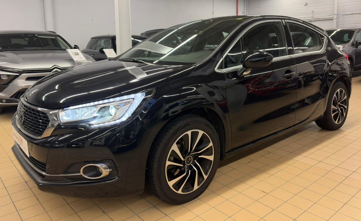 Citroen DS4 (2) 1.2 PURETECH 130 SO CHIC MANUEL — 1