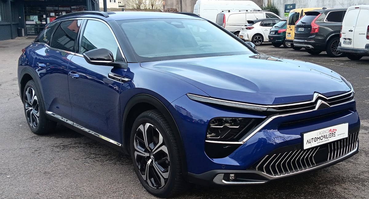 Citroen C5 X 1.2 THP  EAT8  130 cv Shine Première main