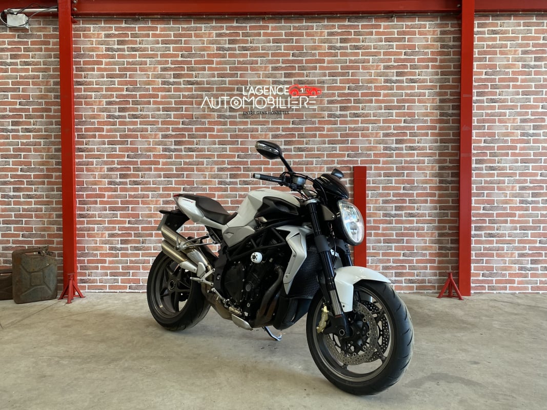 MV Agusta 990 MV AGUSTA BRUTALE 990 R