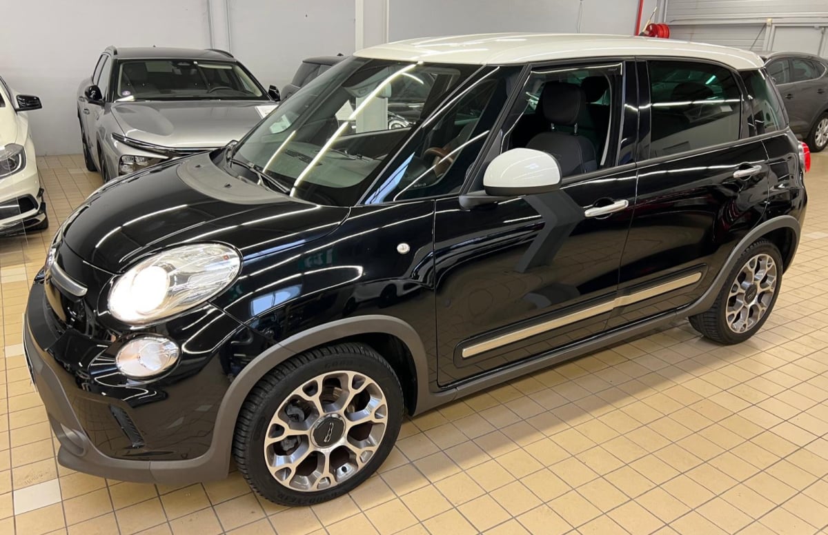 Fiat 500L 500L 1.6 Multijet 16v 105ch S&S Trekking — 1