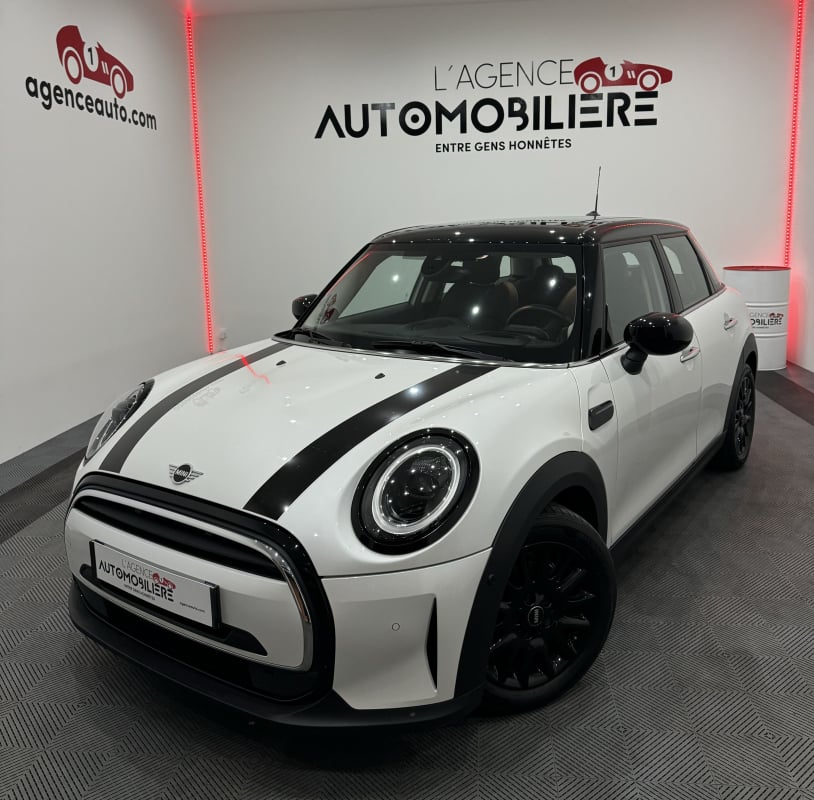 Mini Cooper COOPER II EDITION PREMIUM PLUS 1.5 136CV DKG7 5 PORTES TOIT OUVRANT/CARPLAY/CAMERA/SIEGES CHAUFFANTS — 1