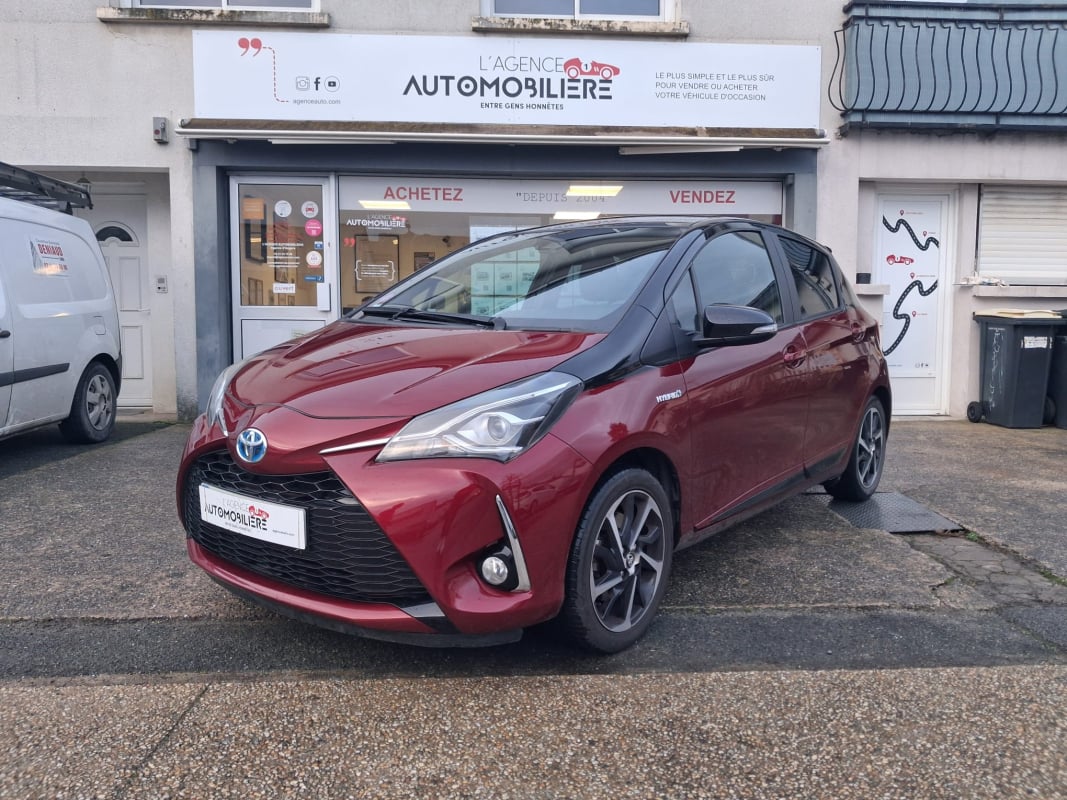 Toyota Yaris VVti E-CVT 100cv Collection 5 portes Suivi Toyota — 1