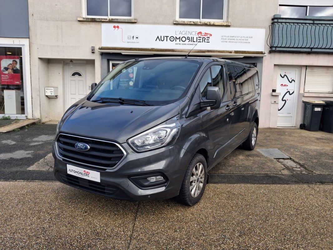 Ford Transit Custom L2H1 2.0 TDCi 170cv - 5 places - 2ème main — 1