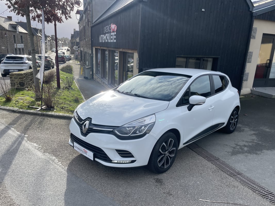 Renault Clio 0.9 TCE 90 CH BUSINESS — 1
