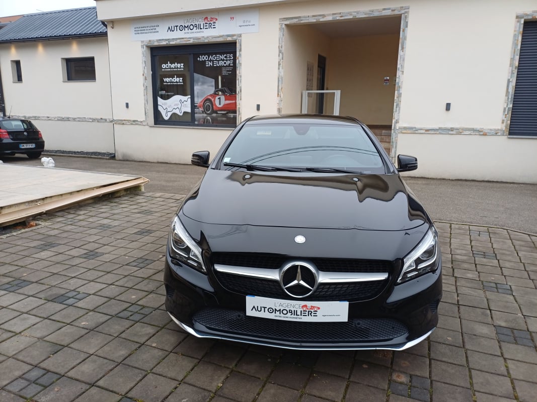 Mercedes-Benz Classe CLA CLA 180 Sensation 1.6 122 CV Shooting Brake DCT7 — 33