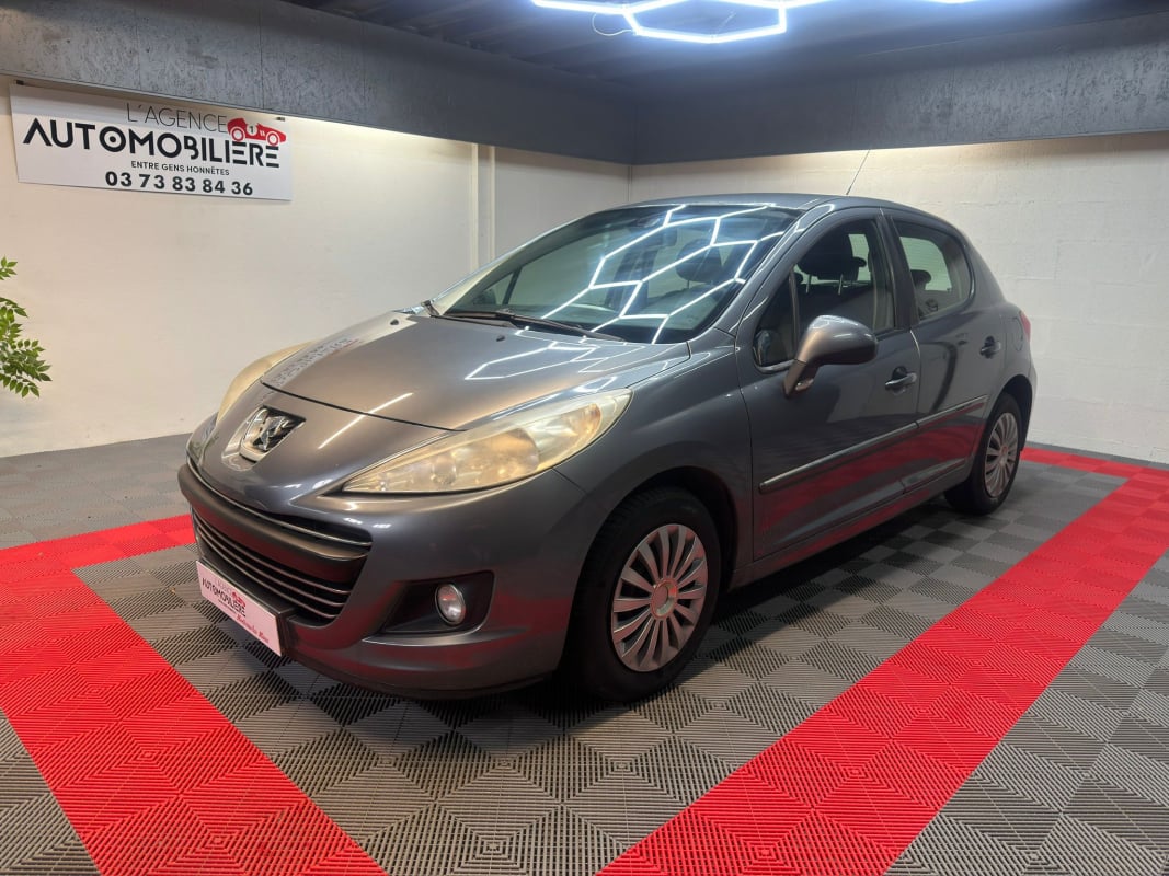 Peugeot 207 1.6 HDi 90 – Distribution faite – Garantie 12 mois — 1