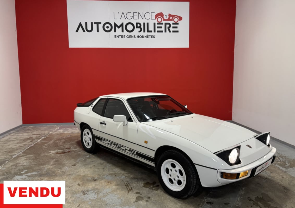 Porsche 924 PORSCHE 924S — 1