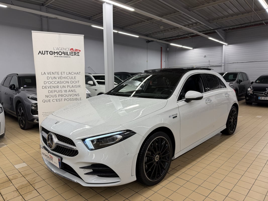 Mercedes-Benz Classe A IV 250 E 8CV AMG LINE 8G-DCT — 1