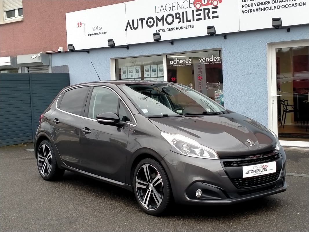 Peugeot 208 1.5 BLUEHDI 100ch GT LINE S&S BVM5 5p 1ère main — 1