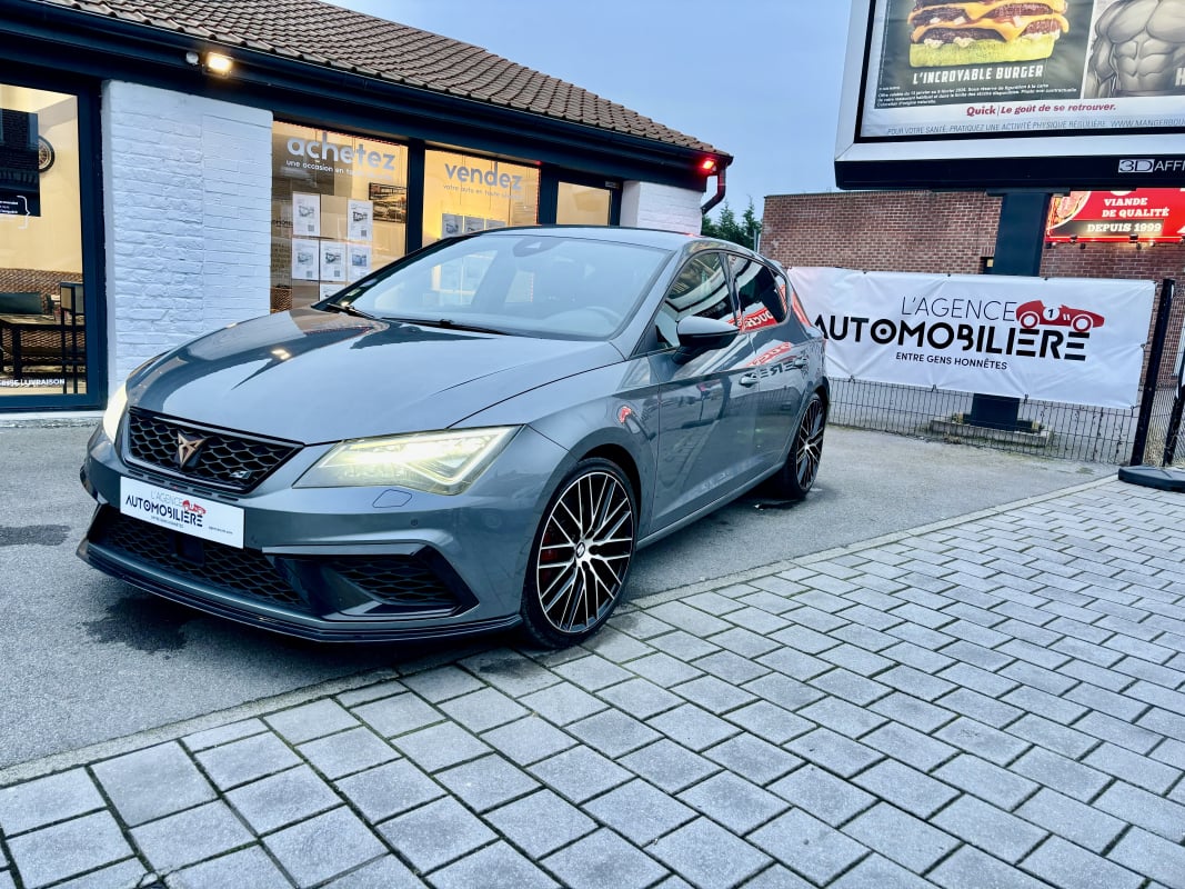 Seat Leon III (2) TSI 300 CV 82.900KM ( CAMERA DE RECUL ) — 1