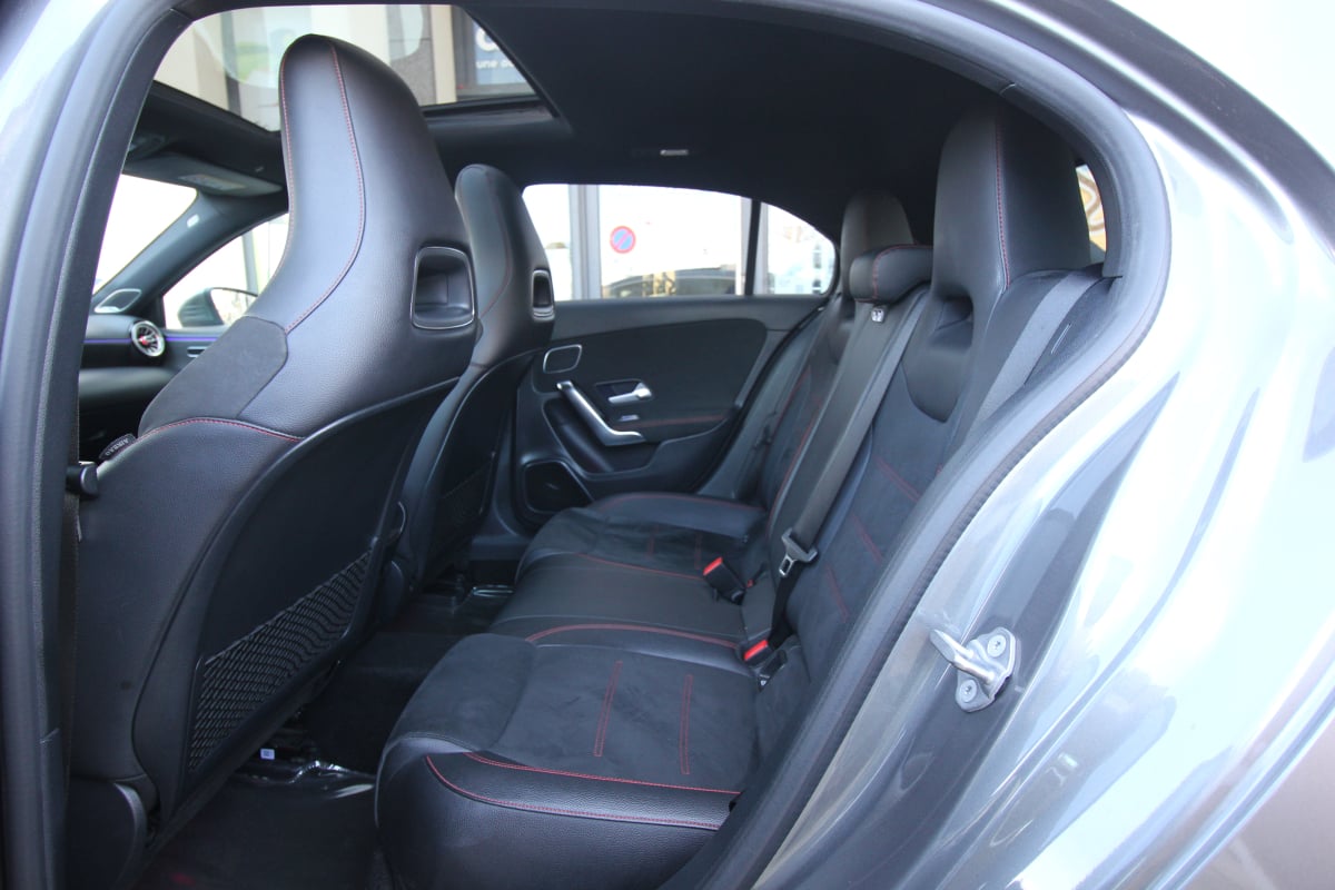 Mercedes-Benz Classe A 220 2.0i 190cv AMG Line TOIT OUVRANT — 22