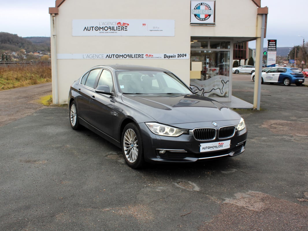 BMW Série 3 320dA 184 CH Luxury — 1