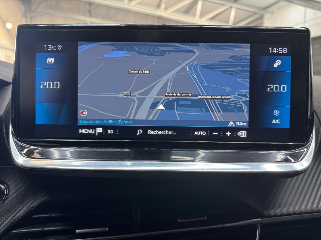 Peugeot 208 BlueHDI ALLURE BUSINESS — 35