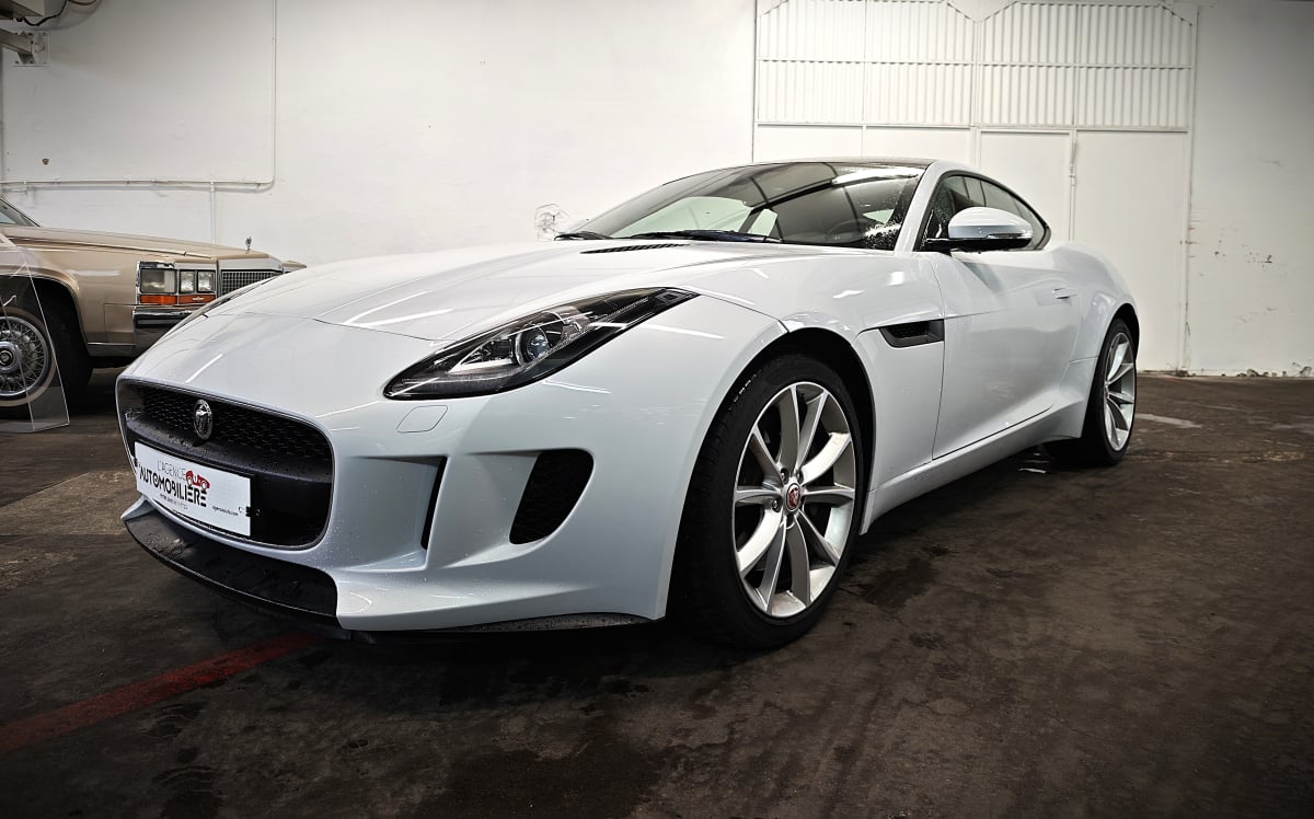 Jaguar F-Type V6 340ch Coupé — 1