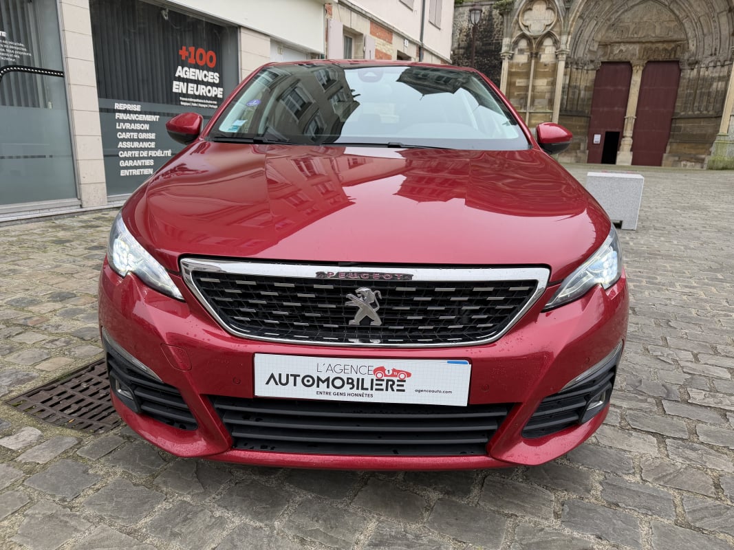 Peugeot 308 1.2 THP Puretech 12V EAT6 130 cv Boîte auto — 2