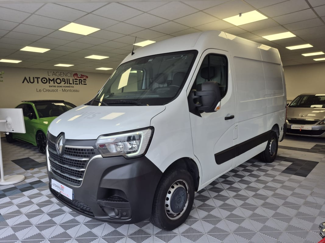 Renault Master III Phase 3 Traction Fourgon L1H2 3.5T 2.3 dCi 16V court surélevé 136 cv